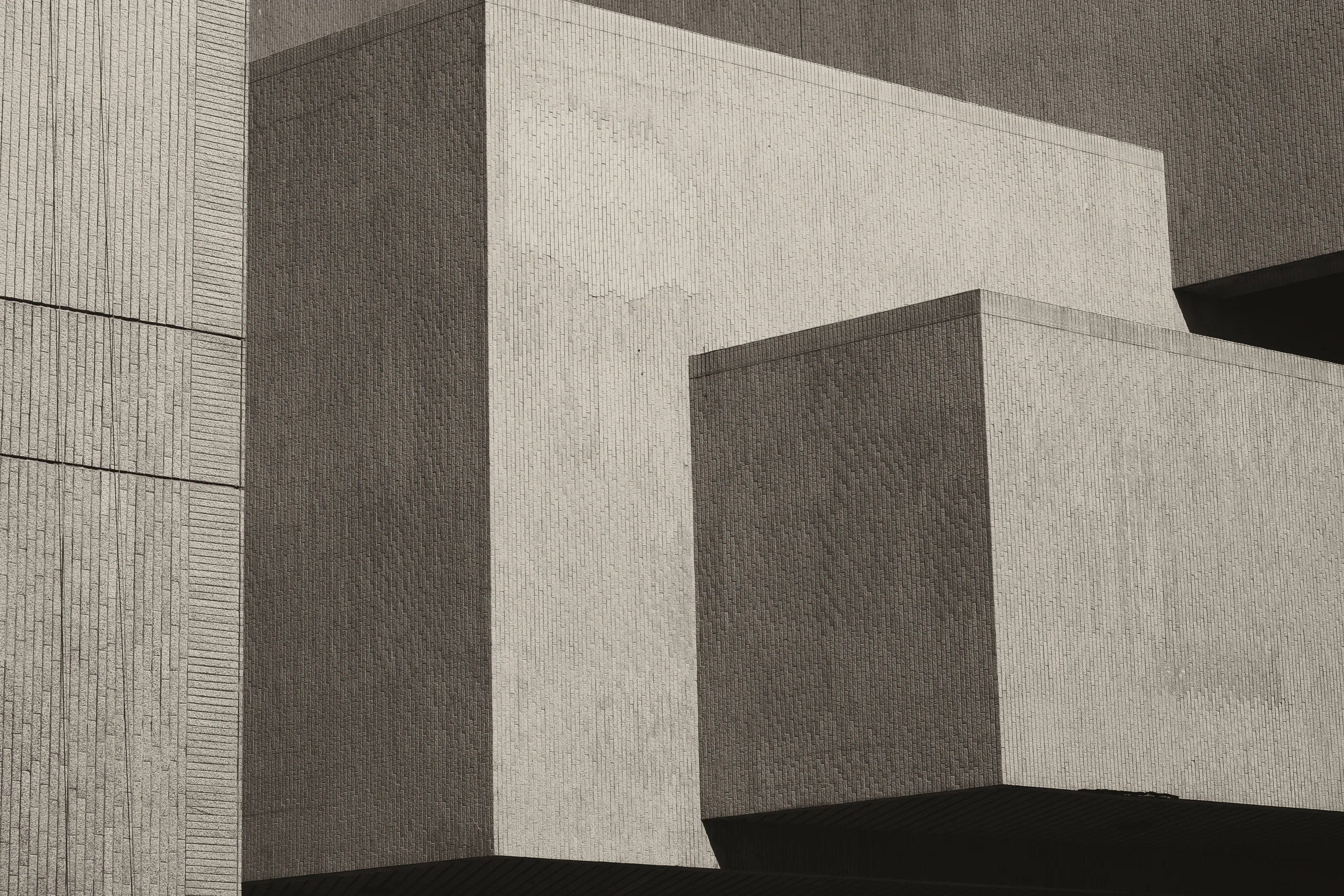 Interlocking concrete volumes